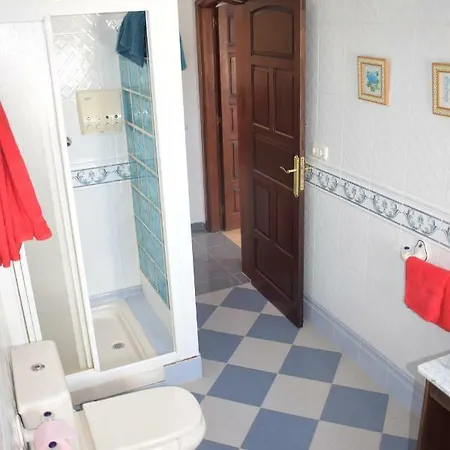 O Pazo Da Xakina Hostel Tias